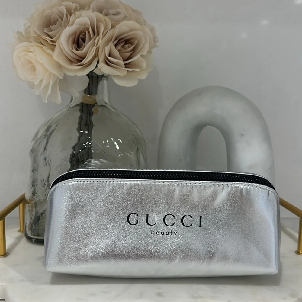Gucci new authentic